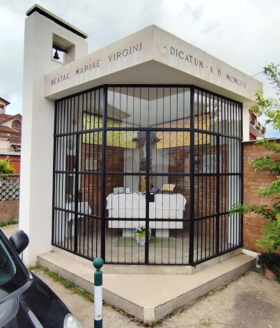 Via_Passo_Pordoi_c_.jpg